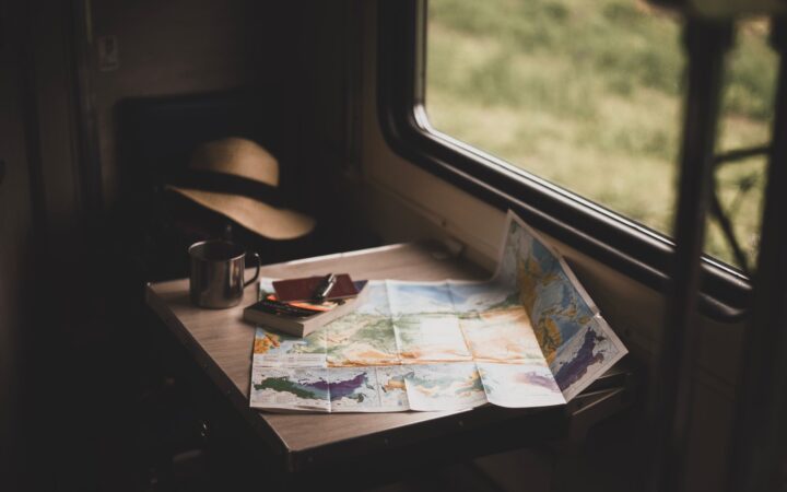 10 dicas para viajar gastando menos sem abrir mão do conforto